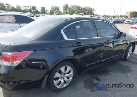 2008 Honda Accord 2.4 Ex z USA, uszkodzony, nr VIN 1HGCP26708A041292